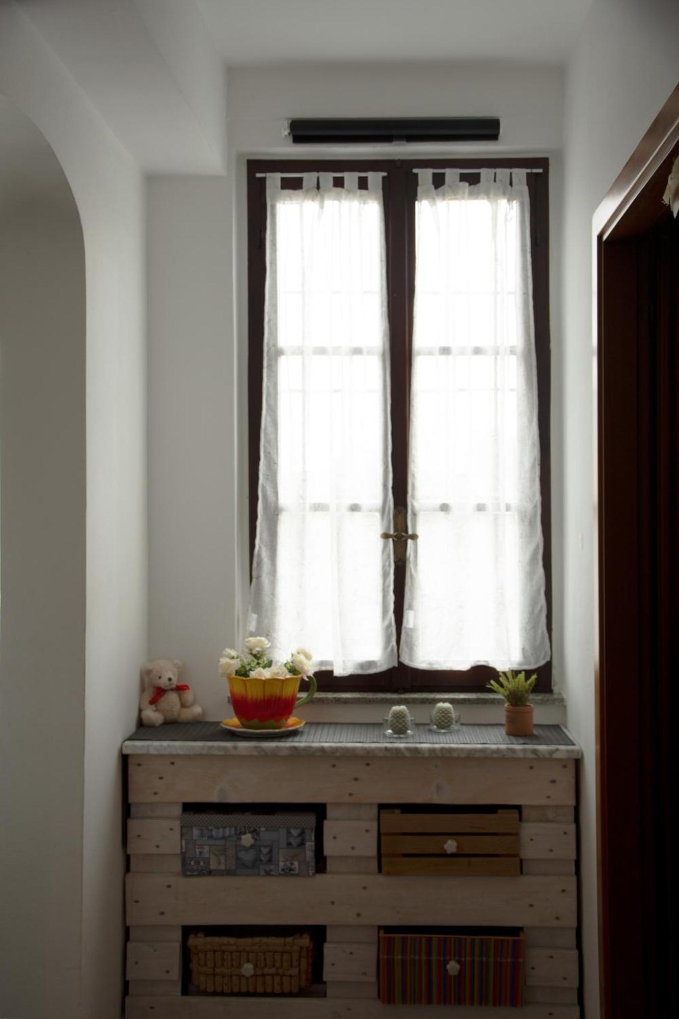 Tinas Yellow Home Leggiuno Luaran gambar